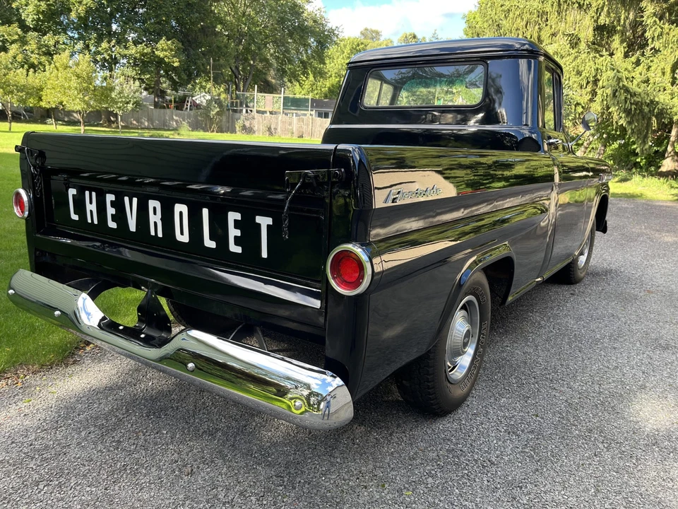 1959 Chevrolet Task Force - Image 7 of 31