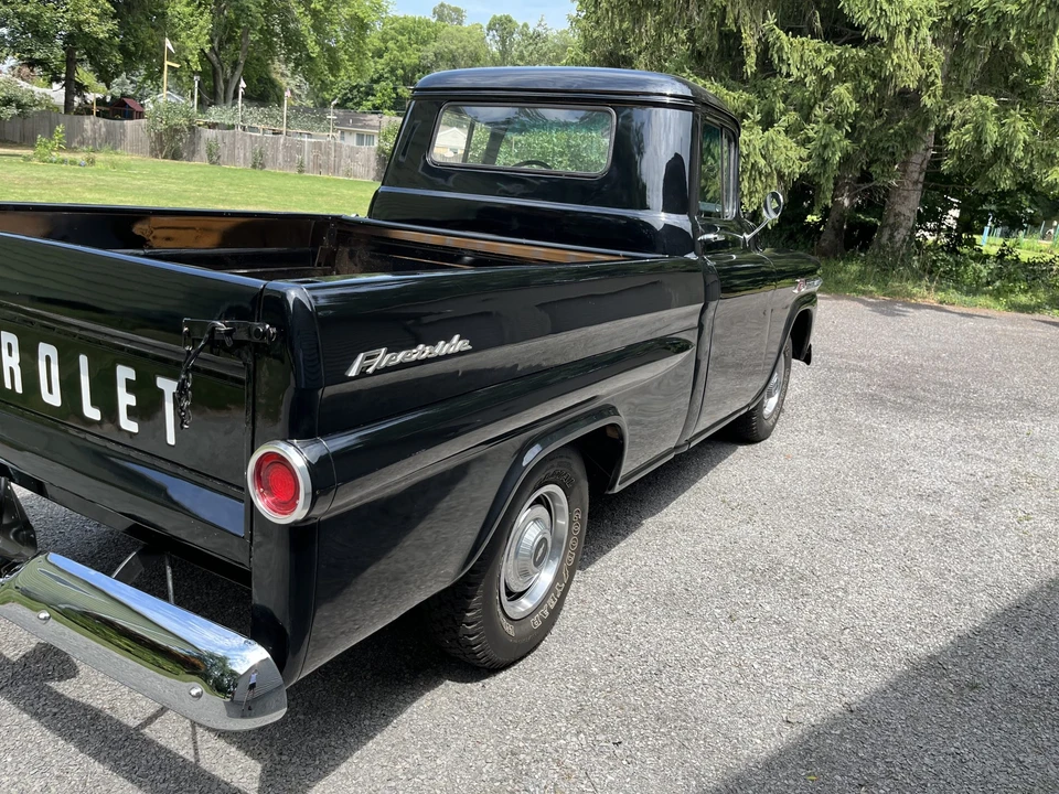 1959 Chevrolet Task Force - Image 17 of 31