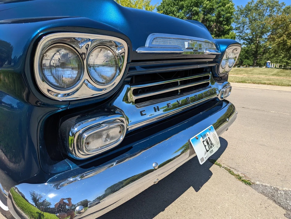 1959 Chevrolet Task Force - Image 26 of 31