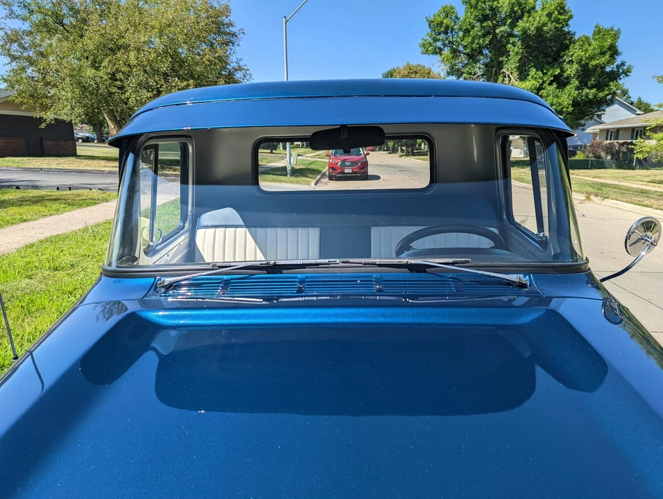 1959 Chevrolet Task Force - Image 23 of 31