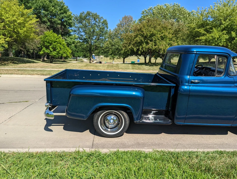 1959 Chevrolet Task Force - Image 18 of 31