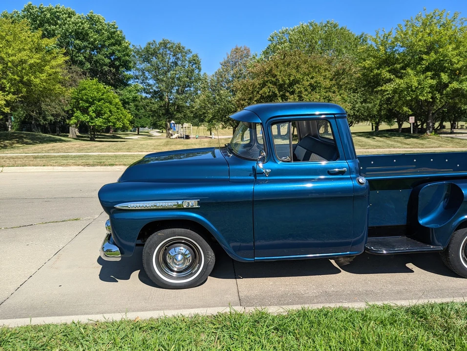 1959 Chevrolet Task Force - Image 4 of 31