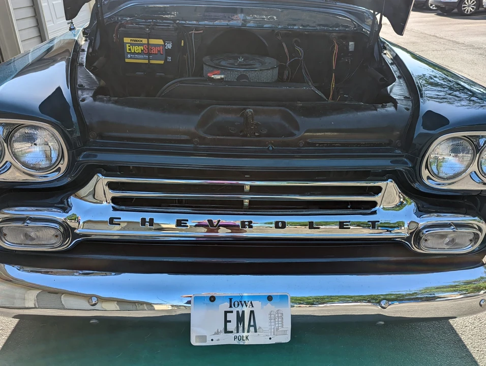 1959 Chevrolet Task Force - Image 14 of 31