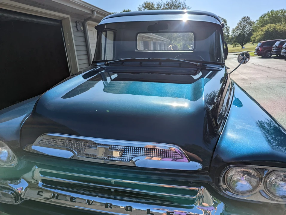 1959 Chevrolet Task Force - Image 21 of 31
