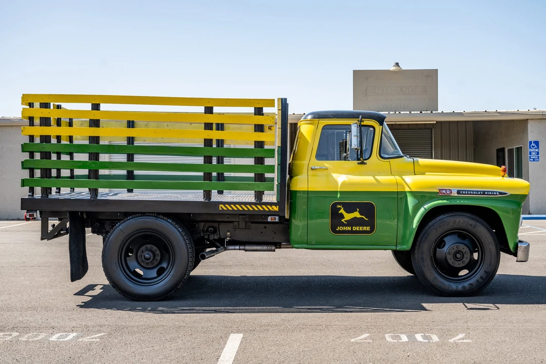 1959 Chevrolet Task Force - Image 6 of 31