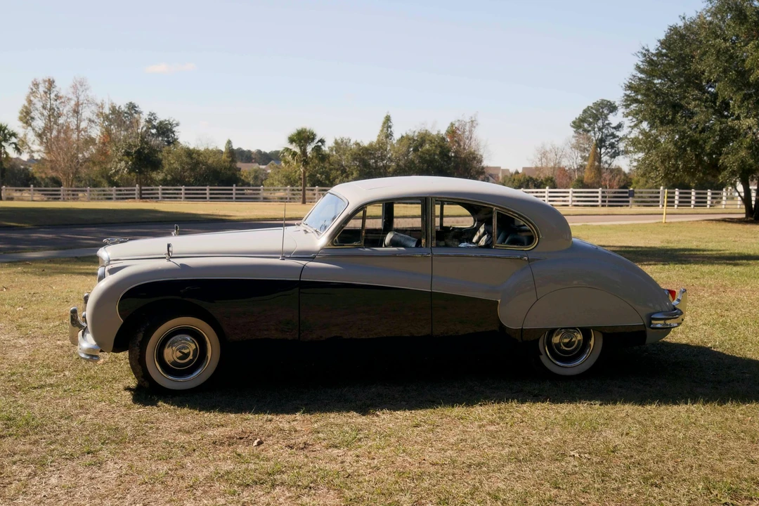 1959 Jaguar Mark VII & VIII & IX - Image 3 of 31