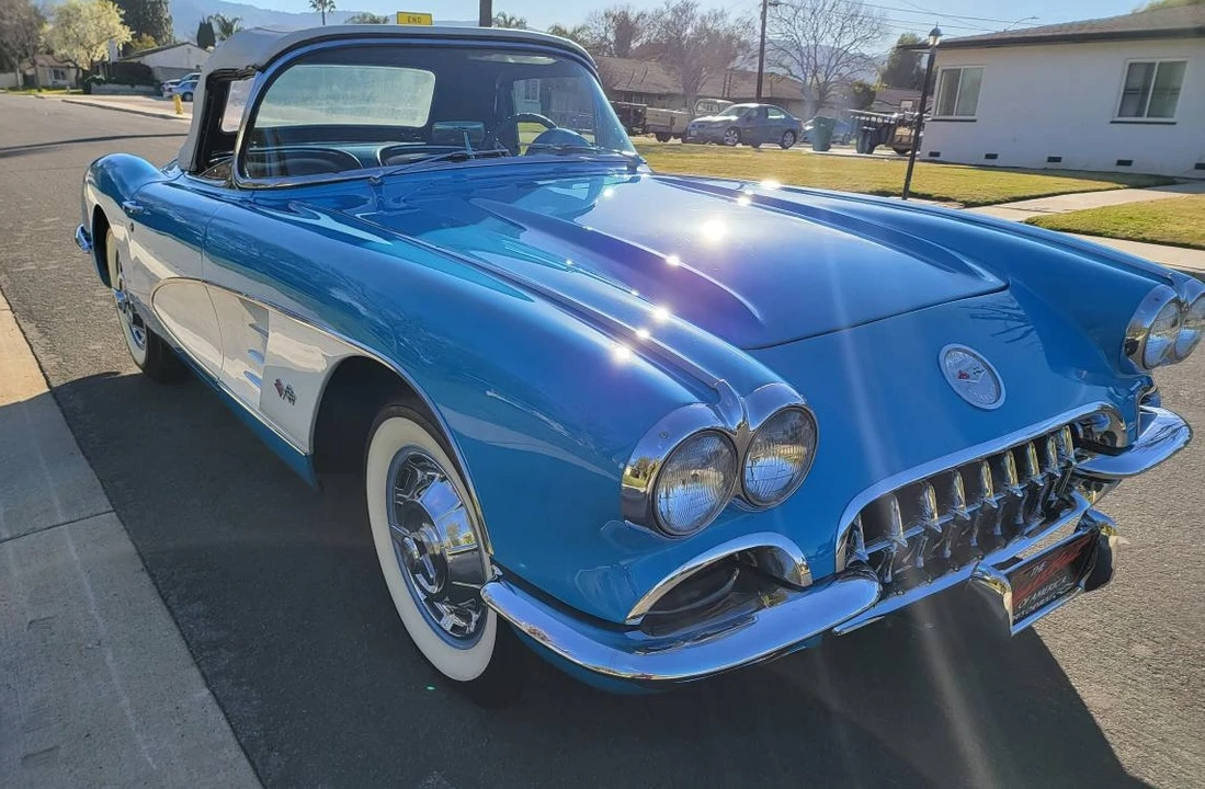 1960 Chevrolet Corvette C1 - Image 12 of 31