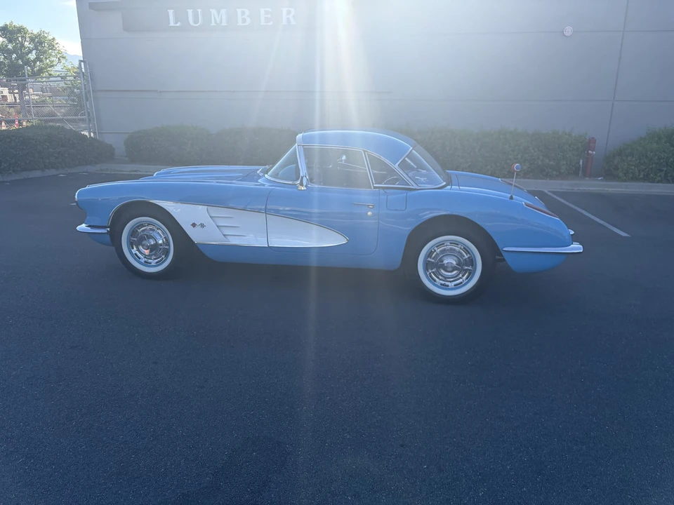 1960 Chevrolet Corvette C1 - Image 25 of 31