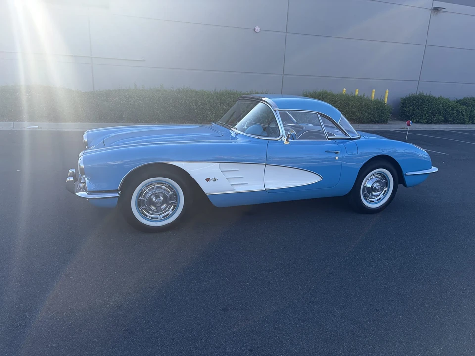 1960 Chevrolet Corvette C1 - Image 26 of 31