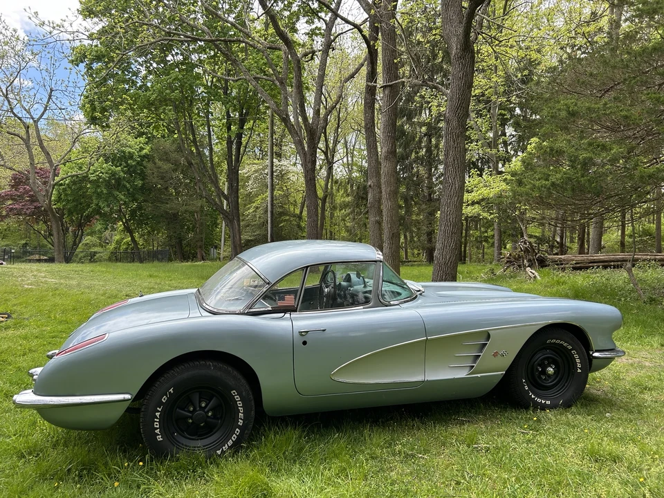 1960 Chevrolet Corvette C1 - Image 23 of 31