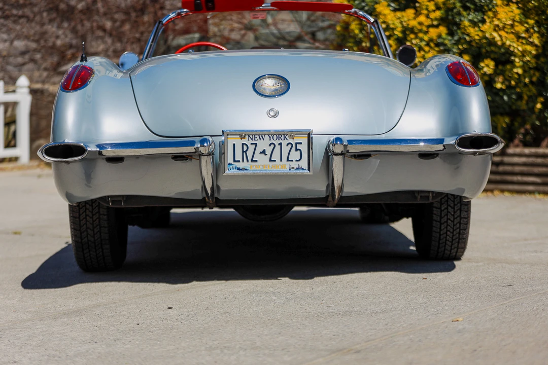1960 Chevrolet Corvette C1 - Image 14 of 31
