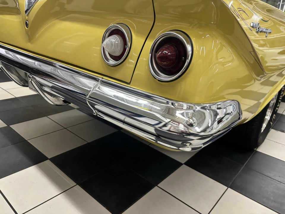 1961 Chevrolet Biscayne - Image 27 of 31