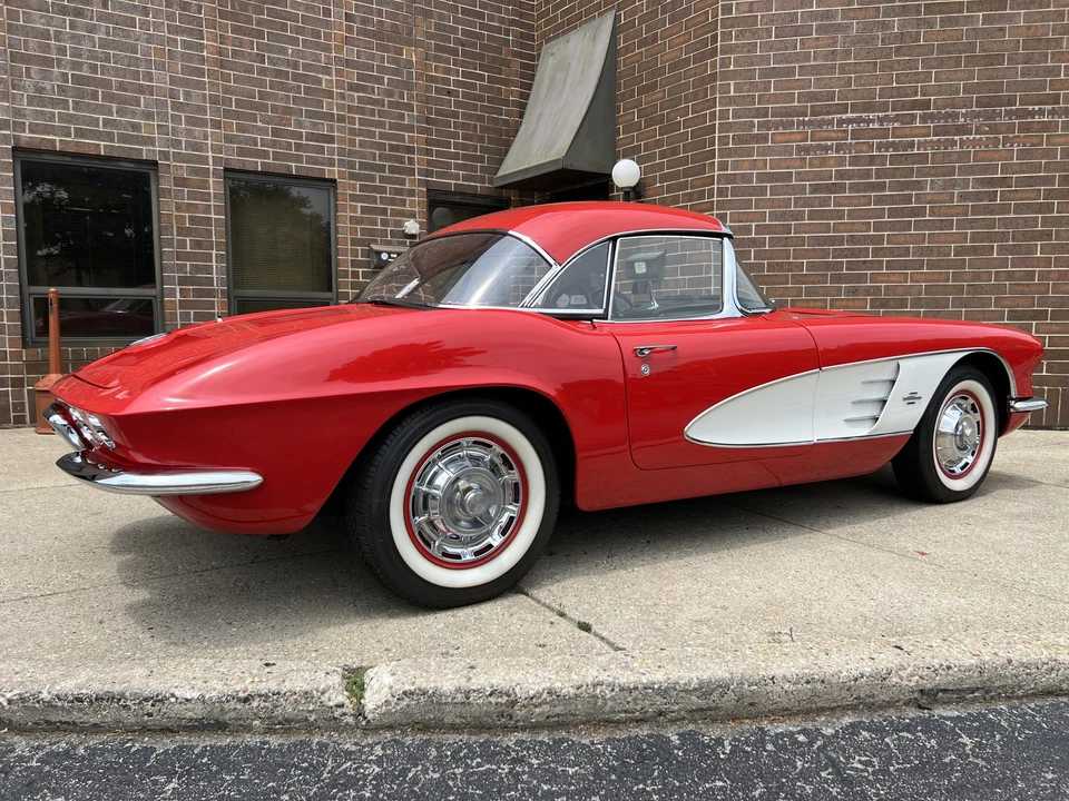 1961 Chevrolet Corvette C1 - Image 7 of 31