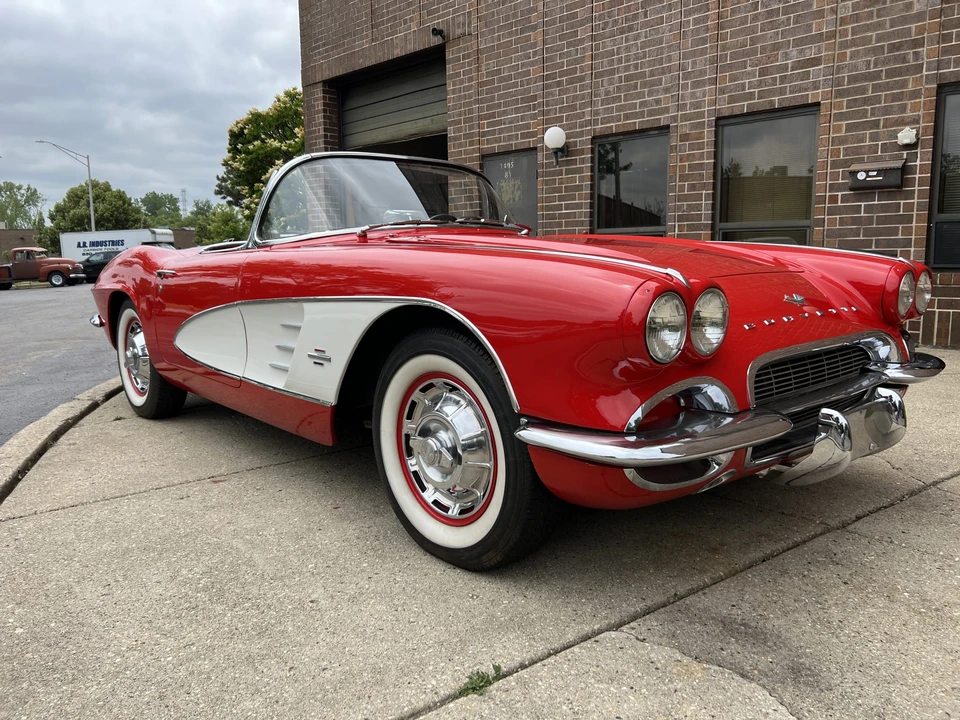1961 Chevrolet Corvette C1 - Image 22 of 31