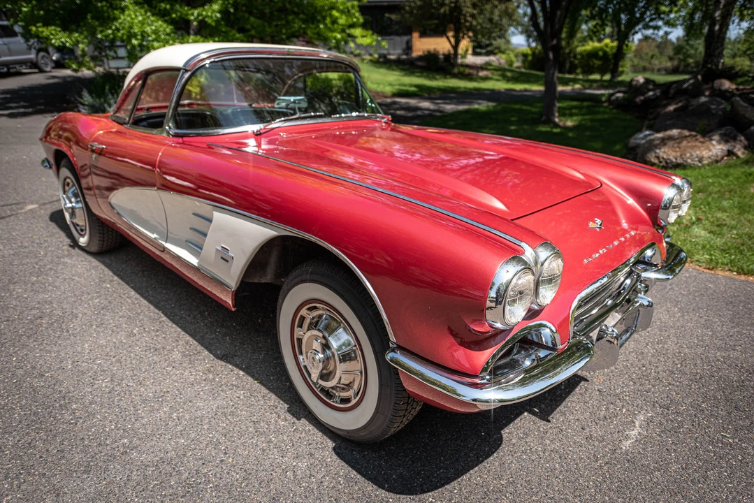 1961 Chevrolet Corvette C1 - Image 9 of 31