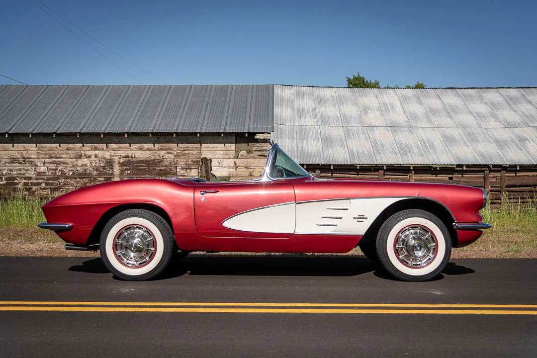 1961 Chevrolet Corvette C1 - Image 26 of 31