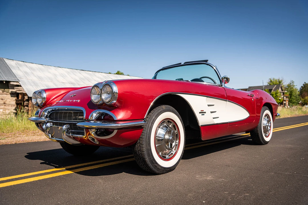 1961 Chevrolet Corvette C1 - Image 13 of 31
