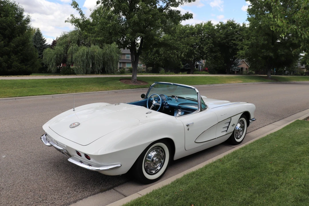 1961 Chevrolet Corvette C1 - Image 11 of 31