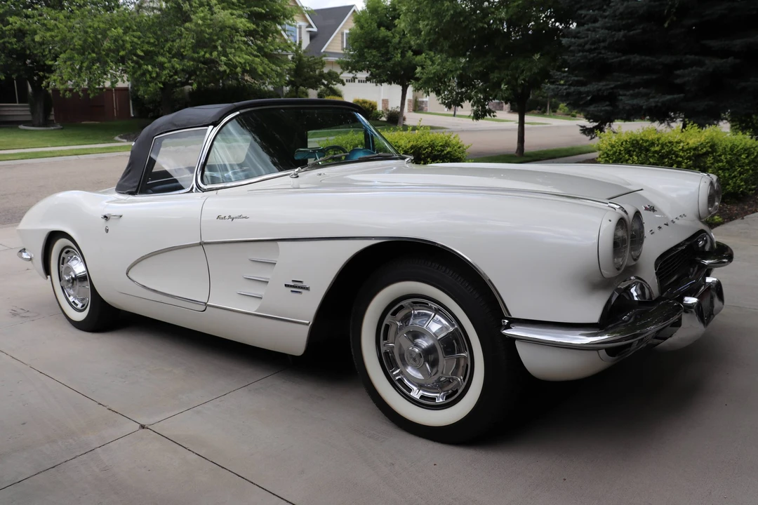 1961 Chevrolet Corvette C1 - Image 18 of 31