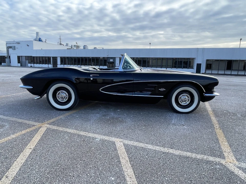 1961 Chevrolet Corvette C1 - Image 7 of 31