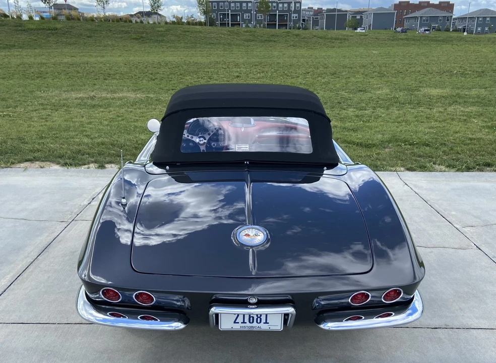 1961 Chevrolet Corvette C1 - Image 17 of 31