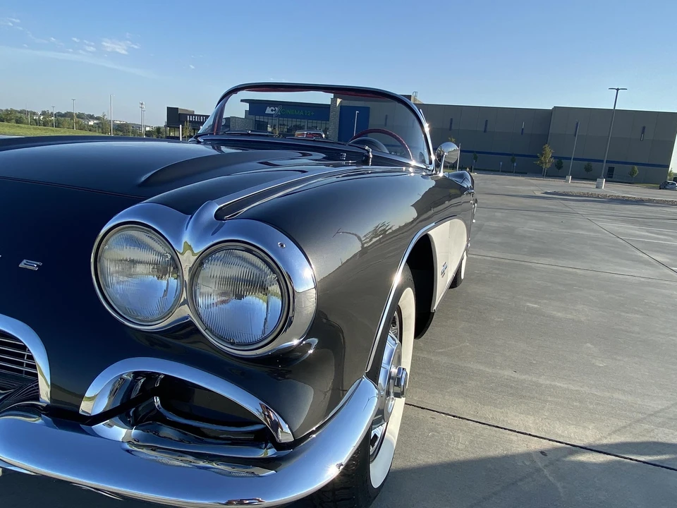 1961 Chevrolet Corvette C1 - Image 24 of 31