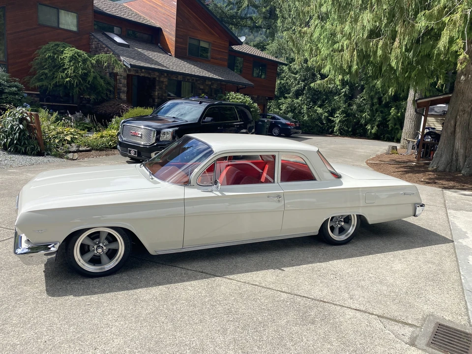 1962 Chevrolet Biscayne - Image 2 of 31