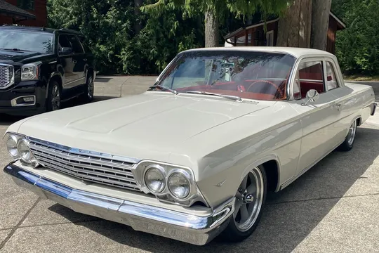 1962 Chevrolet Biscayne 2-Door Sedan