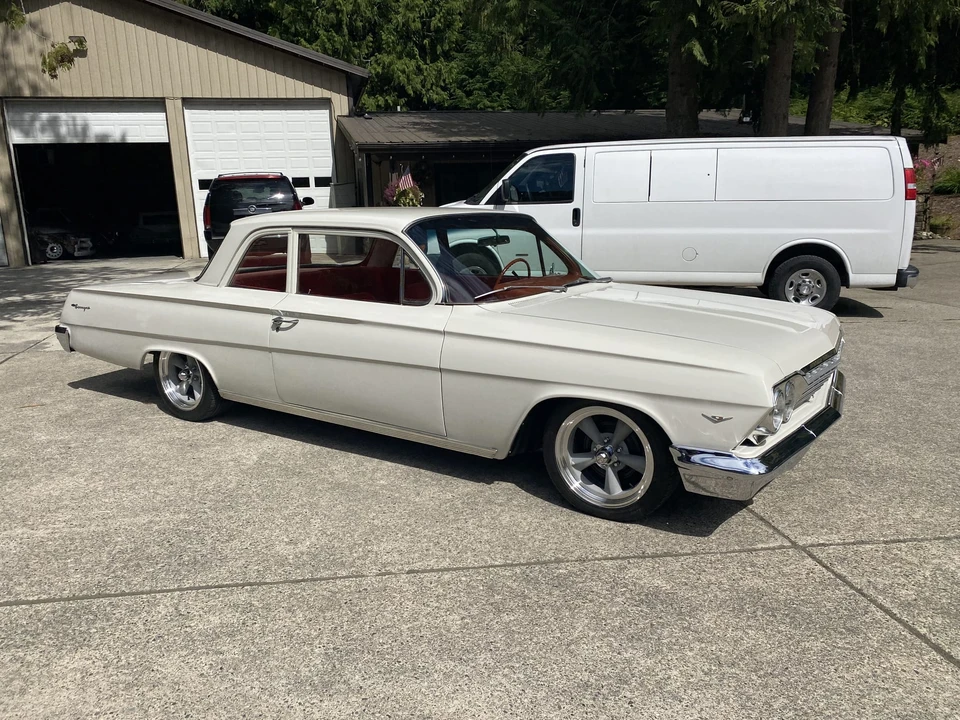 1962 Chevrolet Biscayne - Image 11 of 31