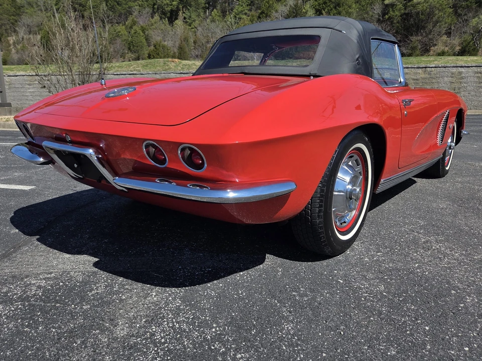 1962 Chevrolet Corvette C1 - Image 12 of 31