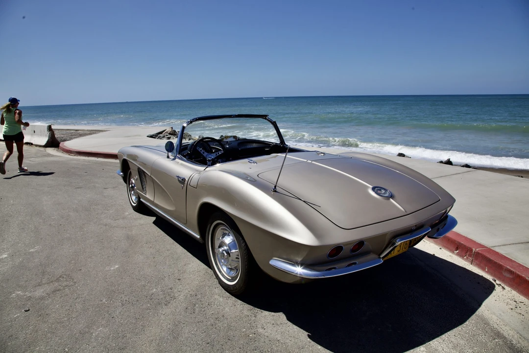 1962 Chevrolet Corvette C1 - Image 8 of 31