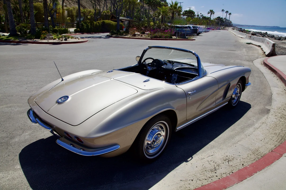 1962 Chevrolet Corvette C1 - Image 12 of 31