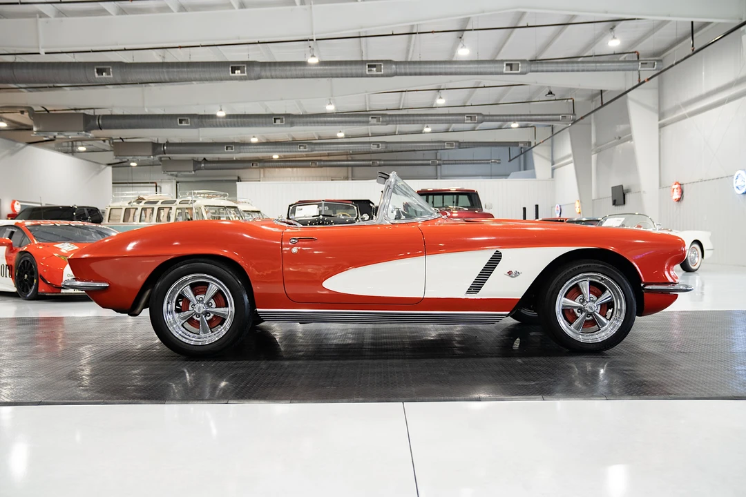 1962 Chevrolet Corvette C1 - Image 13 of 31