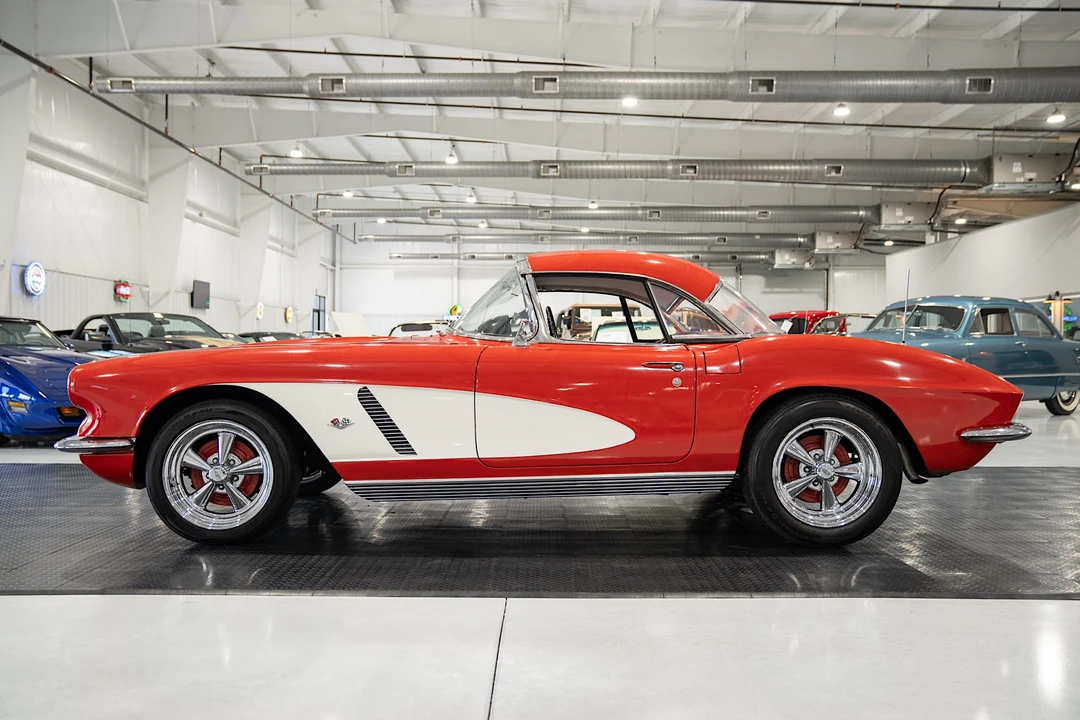 1962 Chevrolet Corvette C1 - Image 17 of 31