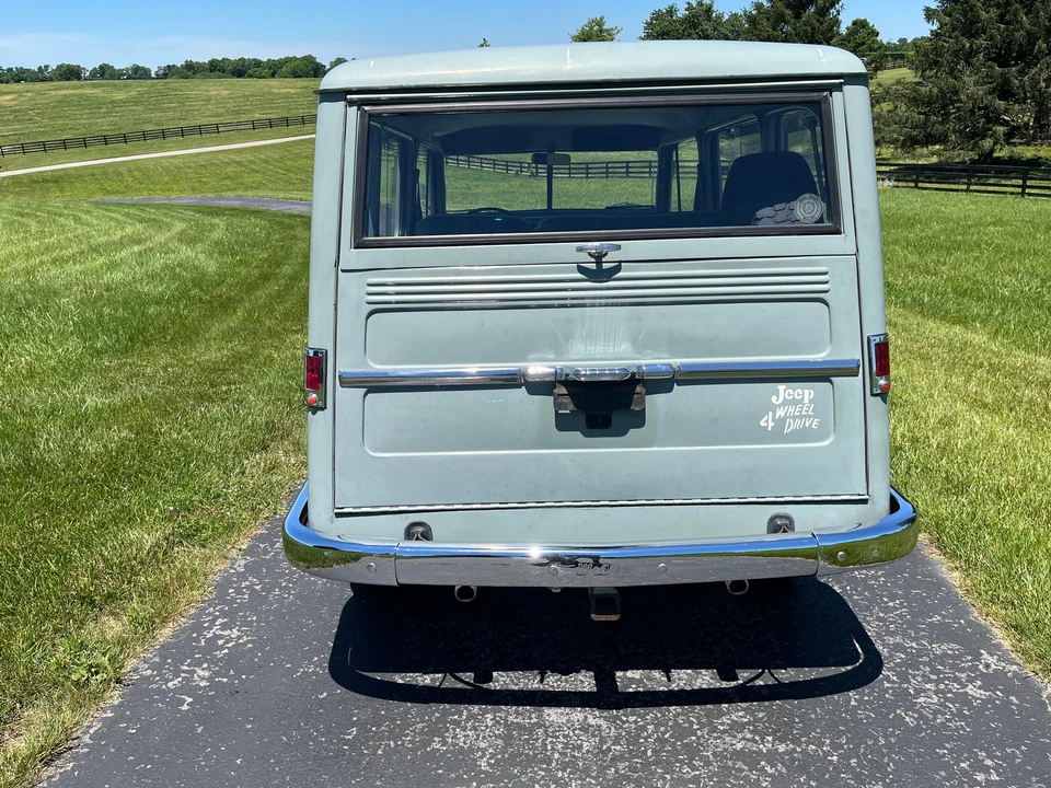 1962 Willys Jeep Wagon - Image 10 of 31