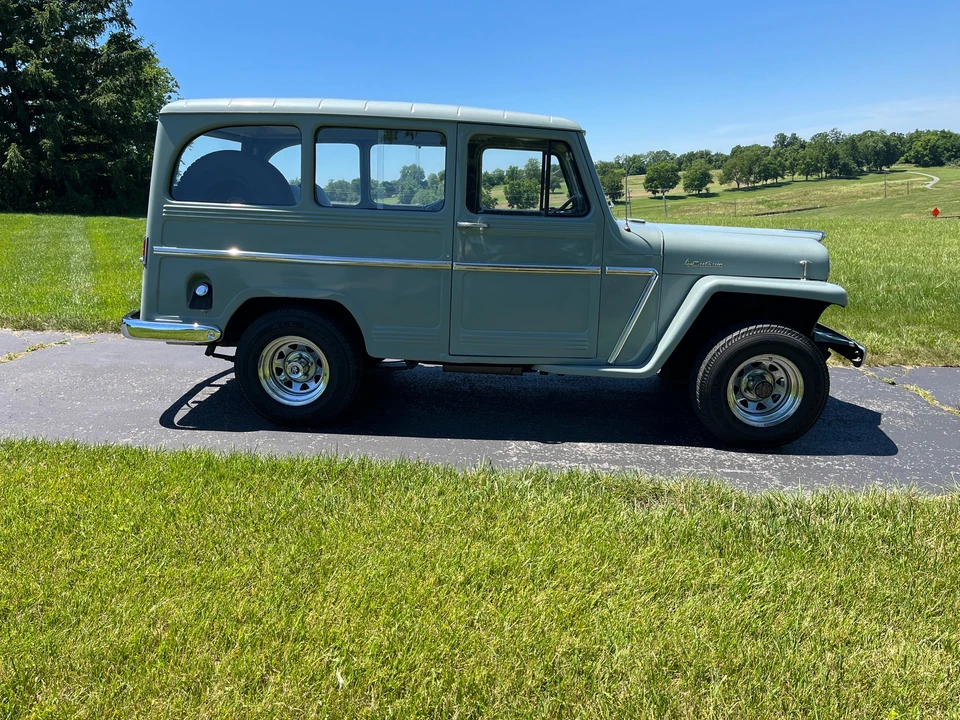 1962 Willys Jeep Wagon - Image 7 of 31