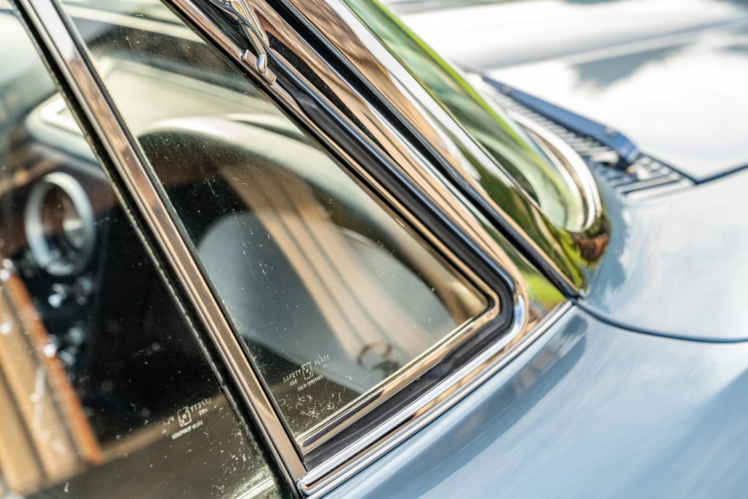 1963 Chevrolet Corvette C2 - Image 28 of 31
