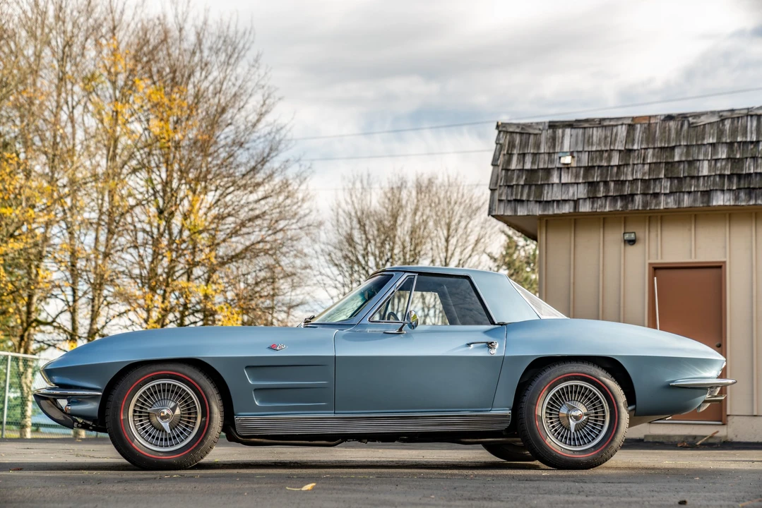 1963 Chevrolet Corvette C2 - Image 3 of 31