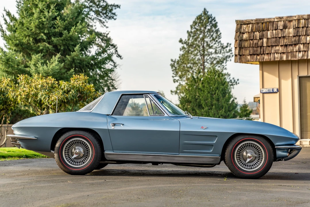 1963 Chevrolet Corvette C2 - Image 7 of 31