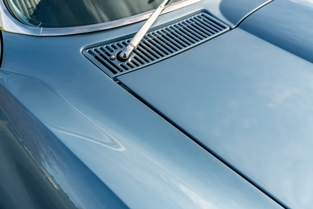 1963 Chevrolet Corvette C2 - Image 17 of 31