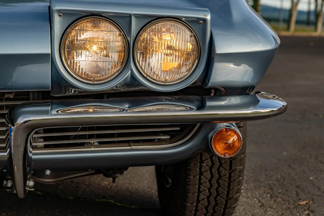 1963 Chevrolet Corvette C2 - Image 12 of 31