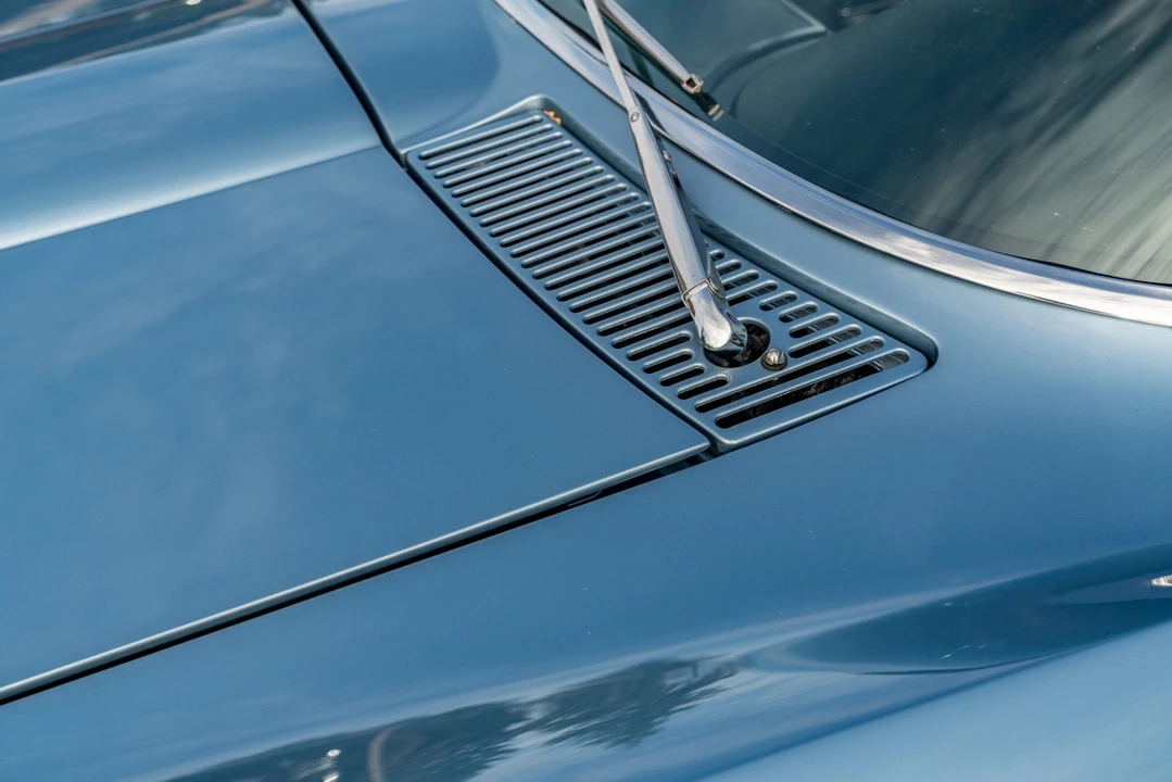 1963 Chevrolet Corvette C2 - Image 18 of 31
