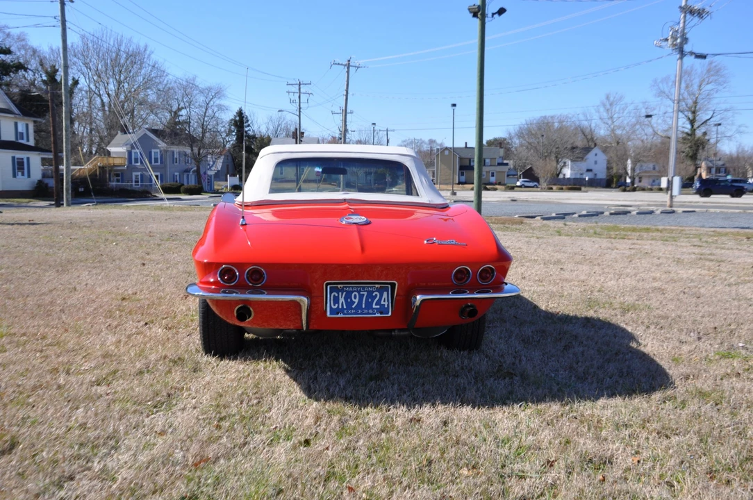 1963 Chevrolet Corvette C2 - Image 11 of 31