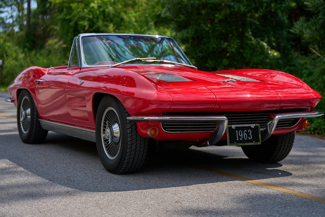 1963 Chevrolet Corvette C2 - Image 6 of 31
