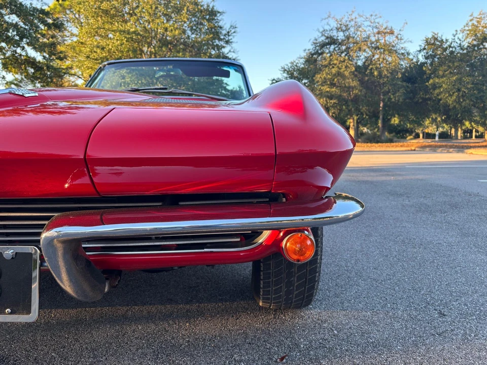 1963 Chevrolet Corvette C2 - Image 19 of 31