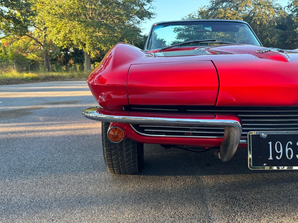 1963 Chevrolet Corvette C2 - Image 21 of 31
