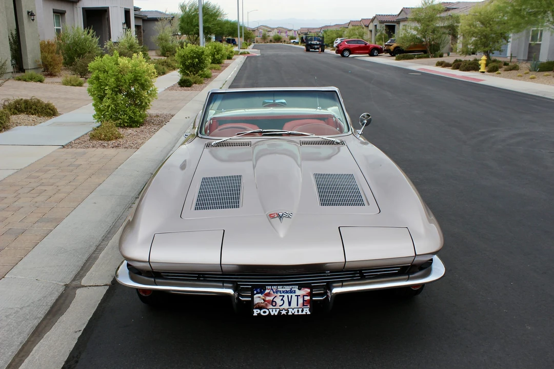 1963 Chevrolet Corvette C2 - Image 6 of 31
