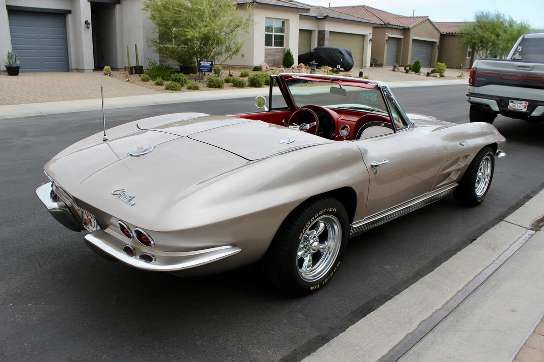 1963 Chevrolet Corvette C2 - Image 12 of 31