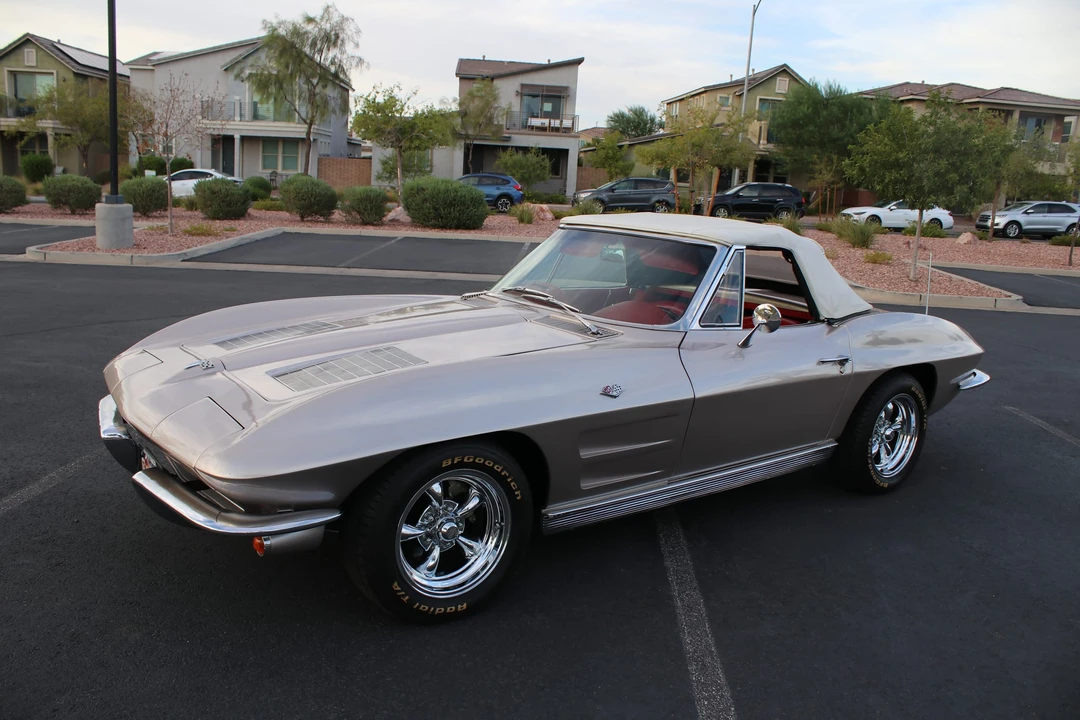 1963 Chevrolet Corvette C2 - Image 20 of 31