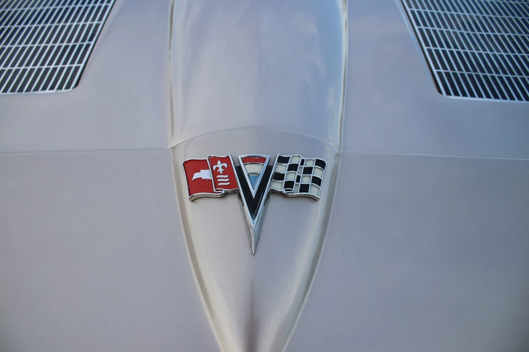 1963 Chevrolet Corvette C2 - Image 27 of 31